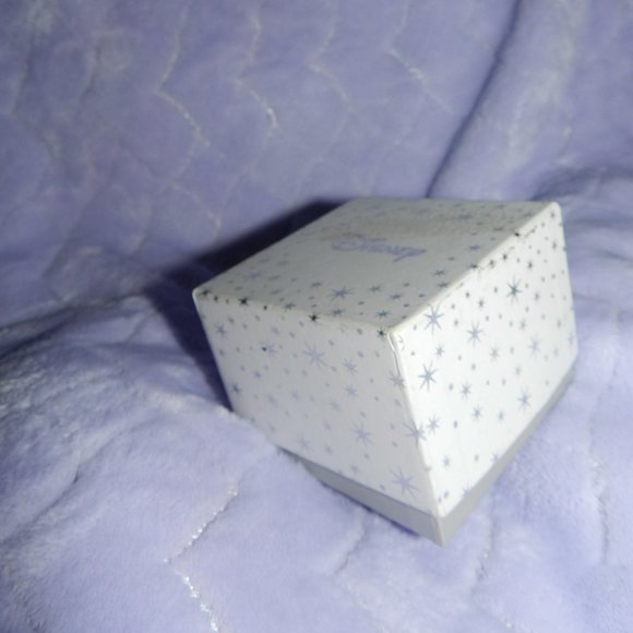 NEW Disney Silver Mickey Mouse Necklace 18" Layered Chain Necklace NWT! - Picture 6 of 10